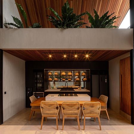 Villa Feh Bali By House Of Winds - Neo Tropical Eden Near Canggu Kerobokan  Exterior photo