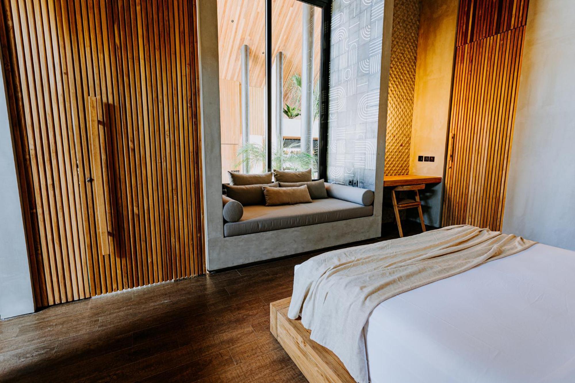 Villa Feh Bali By House Of Winds - Neo Tropical Eden Near Canggu Kerobokan  Exterior photo