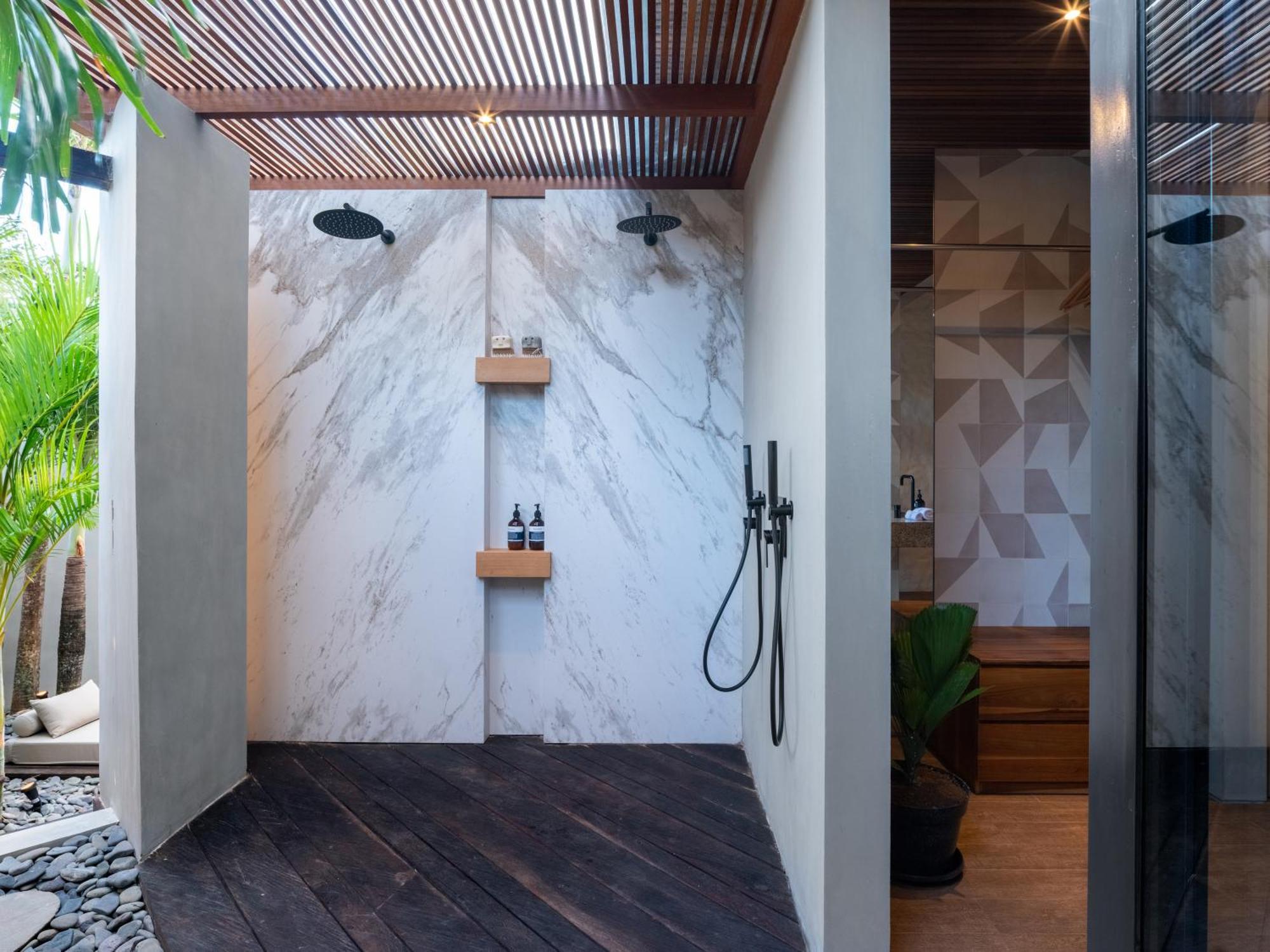 Villa Feh Bali By House Of Winds - Neo Tropical Eden Near Canggu Kerobokan  Exterior photo